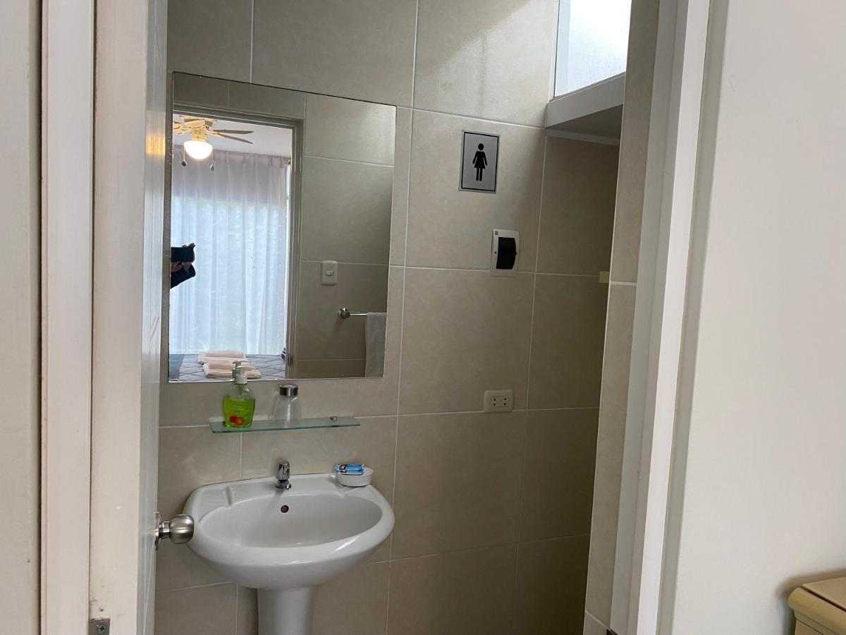 Habitaciones En San Isidro Ліма Екстер'єр фото